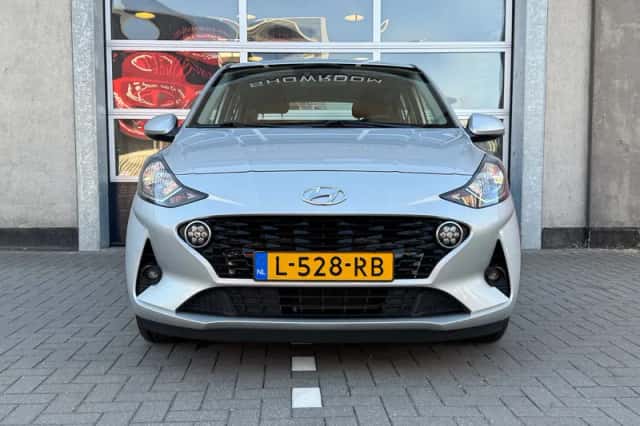 Hyundai i10 (2021) thumbnail 4