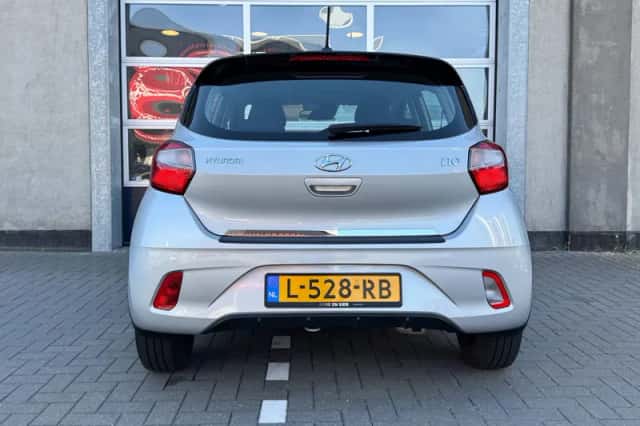 Hyundai i10 (2021) thumbnail 5