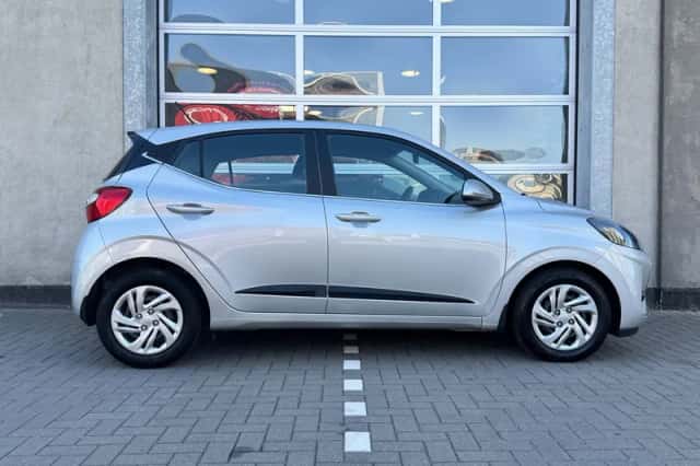 Hyundai i10 (2021) thumbnail 6