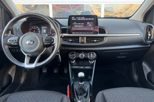 Kia Picanto (2021) thumbnail 3