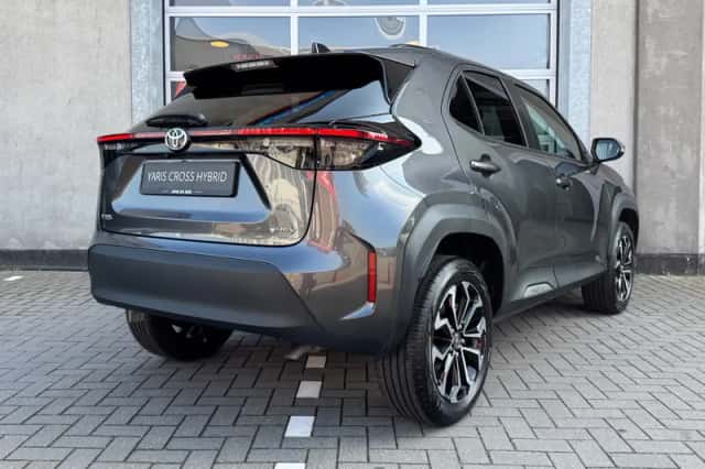 Toyota Yaris Cross (2026) thumbnail 2