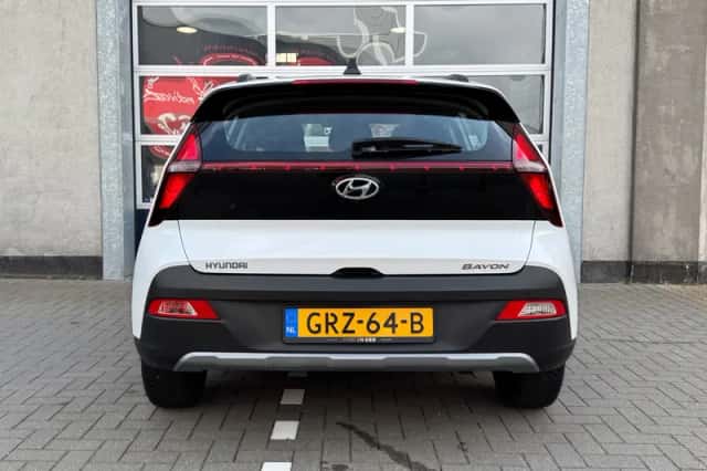 Hyundai Bayon (2024) thumbnail 5