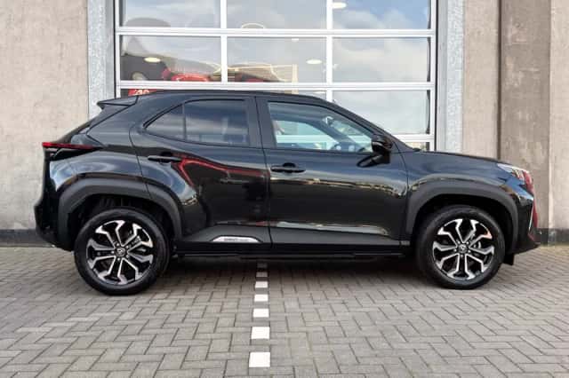 Toyota Yaris Cross (2026) thumbnail 6