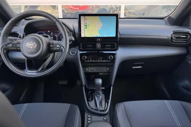 Toyota Yaris Cross (2026) thumbnail 3