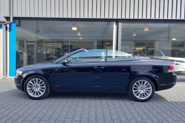 Volvo C70 (2006) thumbnail 2