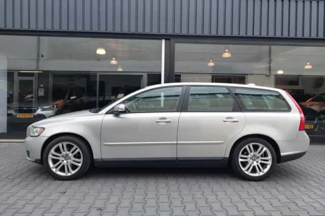Volvo V50 (2008) thumbnail 2