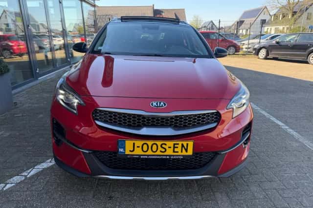Kia XCeed (2021) thumbnail 5