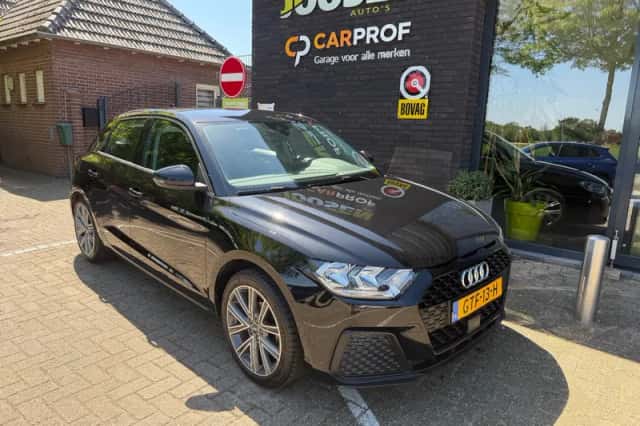 Audi A1 (2019) thumbnail 1