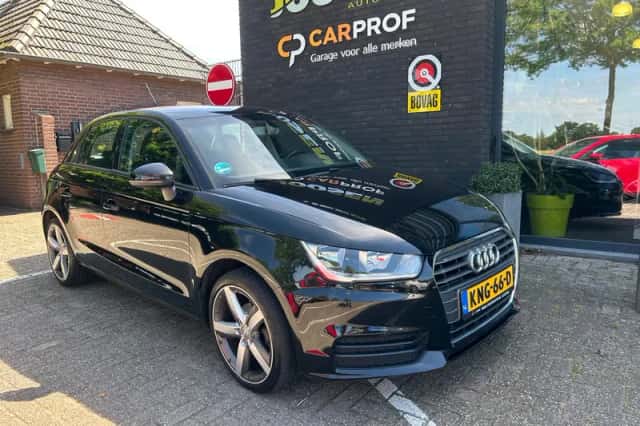 Audi A1 (2015) thumbnail 1