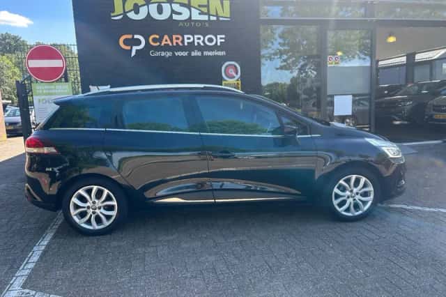 Renault Clio (2017) thumbnail 2