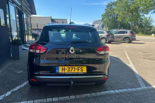 Renault Clio (2017) thumbnail 4
