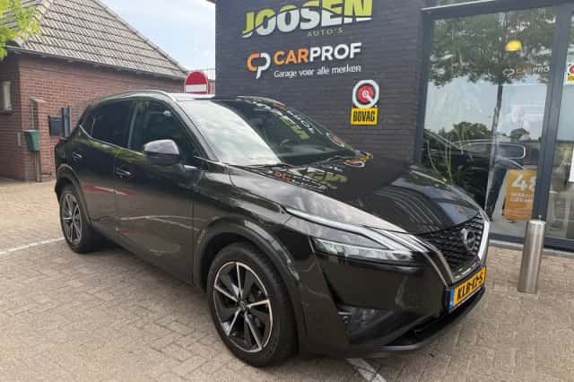 Nissan Qashqai (2023) thumbnail 1