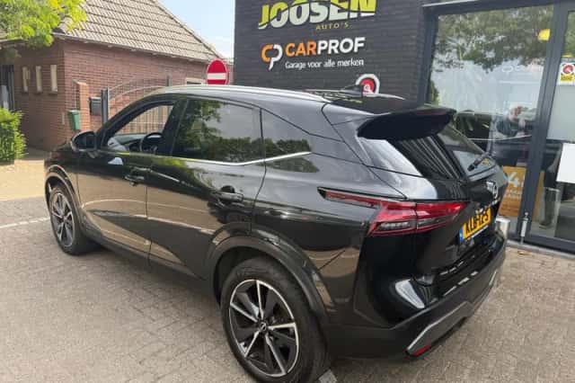Nissan Qashqai (2023) thumbnail 6