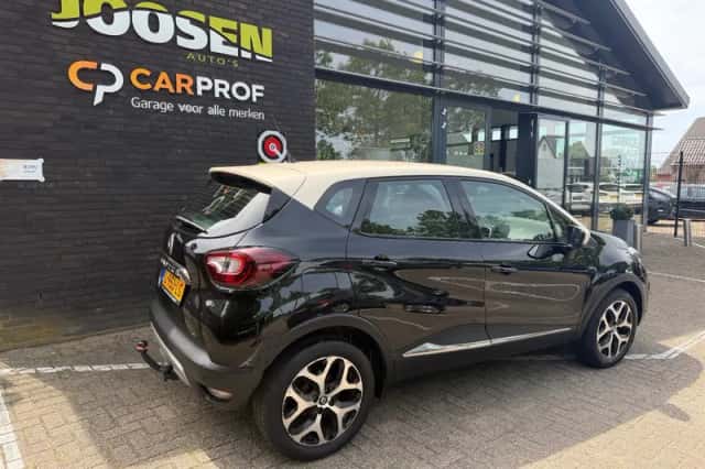 Renault Captur (2018) thumbnail 3