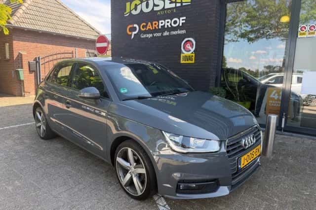 Audi A1 (2017) thumbnail 1