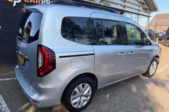 Renault Kangoo (2021) thumbnail 4