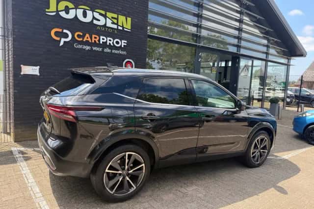 Nissan Qashqai (2023) thumbnail 4