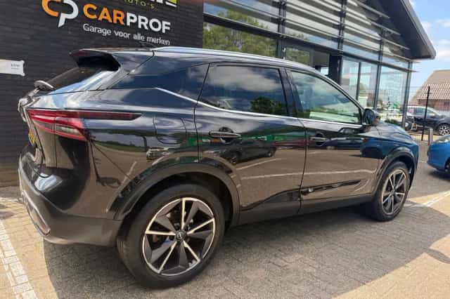 Nissan Qashqai (2023) thumbnail 5