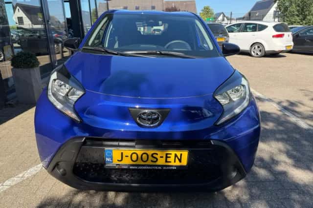 Toyota Aygo X (2023) thumbnail 5