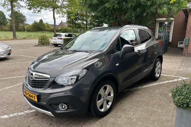 Opel Mokka (2015) thumbnail 6