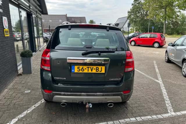 Chevrolet Captiva (2007) thumbnail 4
