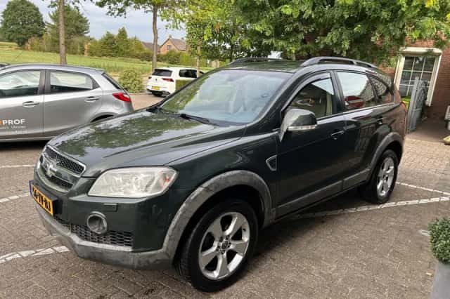 Chevrolet Captiva (2007) thumbnail 6