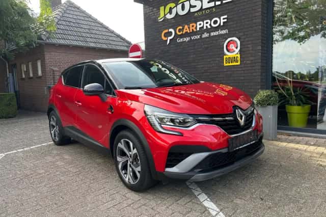 Renault Captur (2022) thumbnail 1