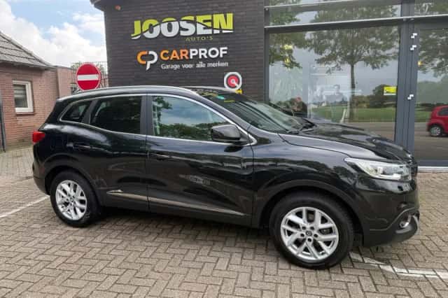 Renault Kadjar (2017) thumbnail 2