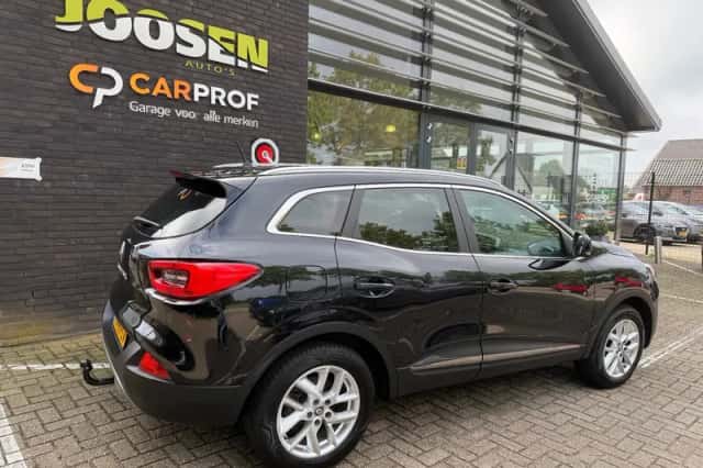 Renault Kadjar (2017) thumbnail 3