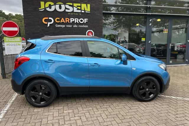 Opel Mokka (2016) thumbnail 2
