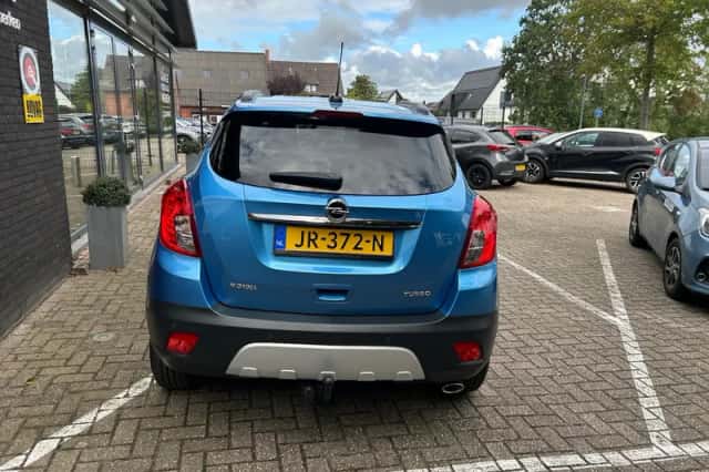 Opel Mokka (2016) thumbnail 4