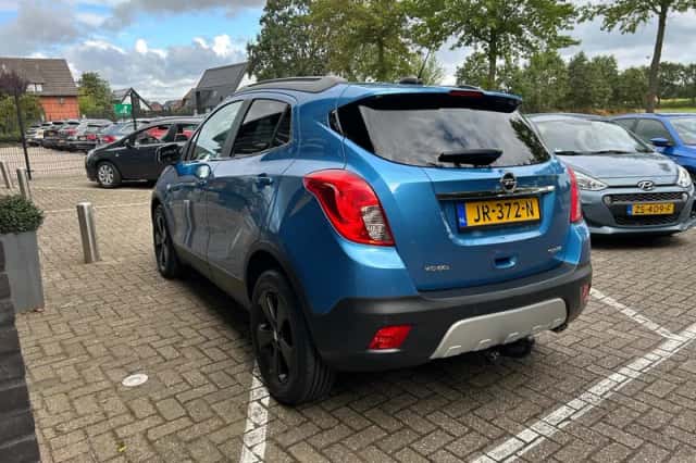 Opel Mokka (2016) thumbnail 5