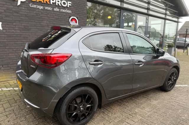 Mazda 2 (2020) thumbnail 4