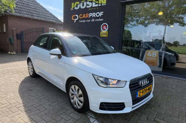 Audi A1 (2016) thumbnail 1