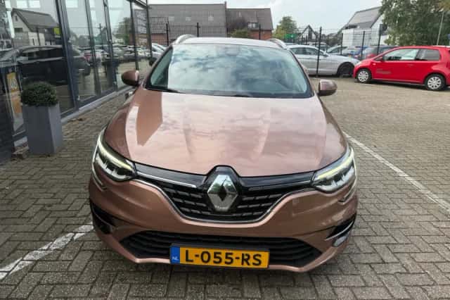 Renault Mégane (2021) thumbnail 5