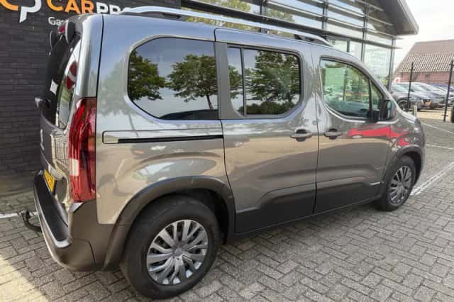 Peugeot Rifter (2019) thumbnail 4
