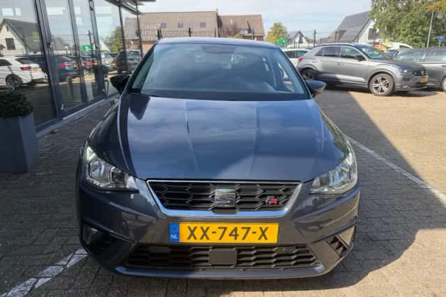 SEAT Ibiza (2019) thumbnail 5
