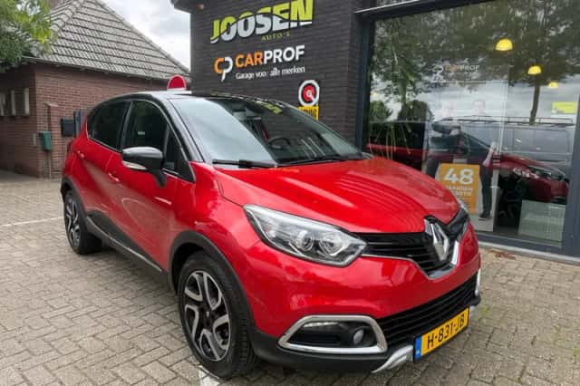 Renault Captur (2015) thumbnail 1