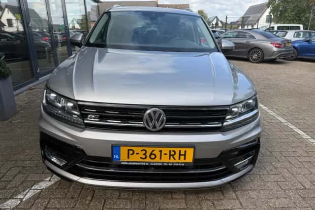 Volkswagen Tiguan (2017) thumbnail 5