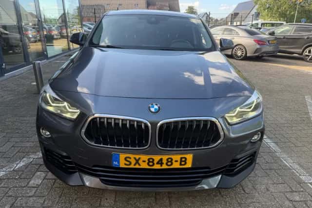 BMW X2 (2018) thumbnail 5
