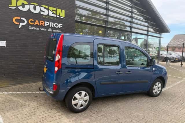 Renault Kangoo (2010) thumbnail 3