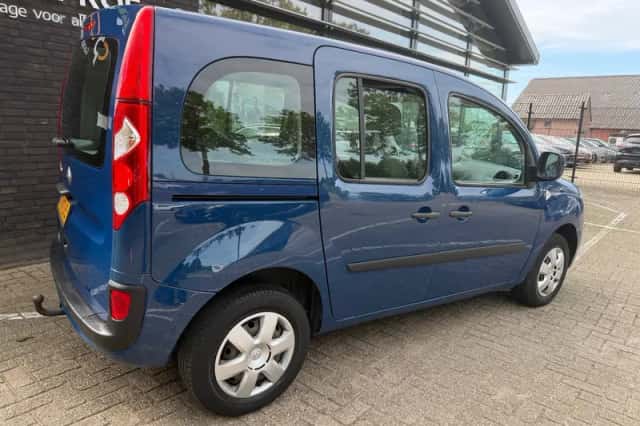 Renault Kangoo (2010) thumbnail 4
