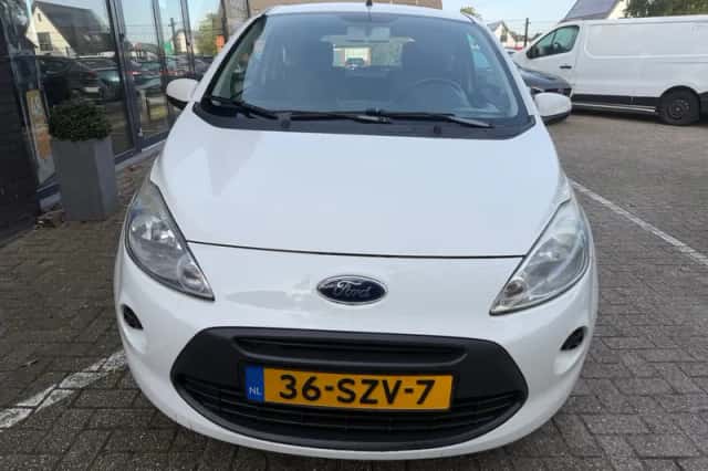 Ford Ka (2011) thumbnail 5