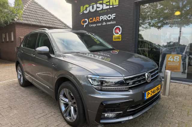 Volkswagen Tiguan (2018) thumbnail 1