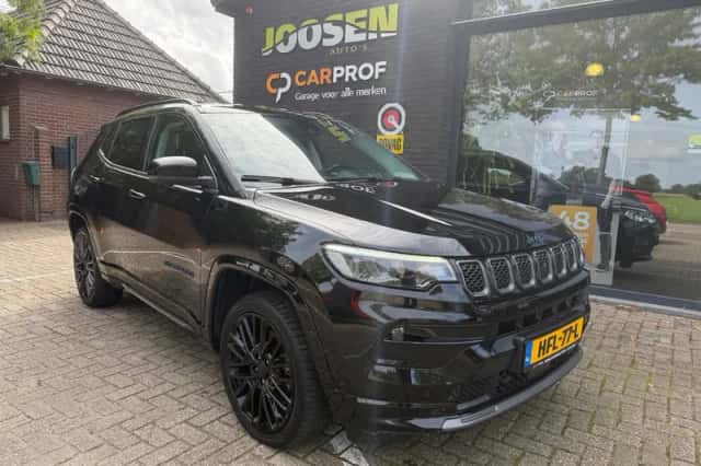 Jeep Compass (2022) thumbnail 1