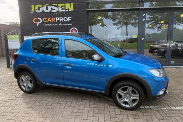 Dacia Sandero (2019) thumbnail 2