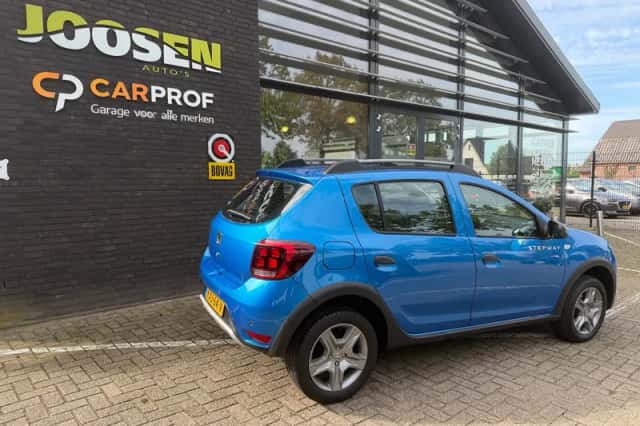 Dacia Sandero (2019) thumbnail 3