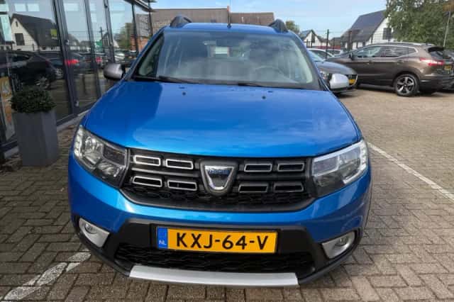 Dacia Sandero (2019) thumbnail 5