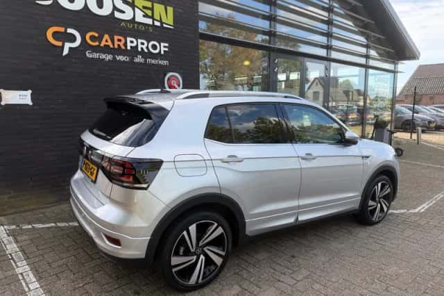 Volkswagen T-Cross (2022) thumbnail 3