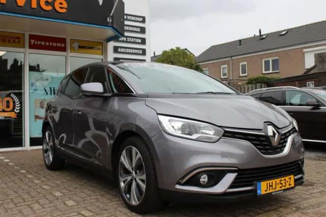 Renault Scénic (2019) thumbnail 2